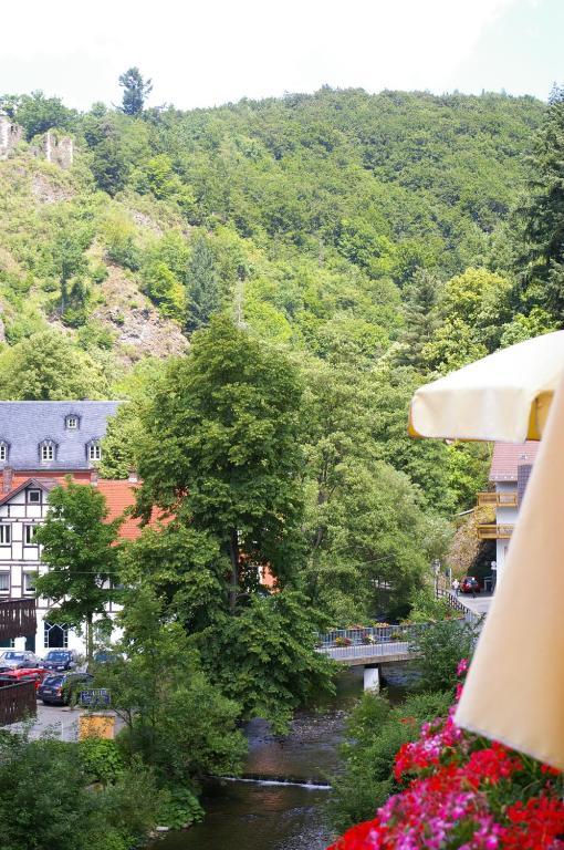 Hotel Heissinger Bad Berneck im Fichtelgebirge Exterior photo